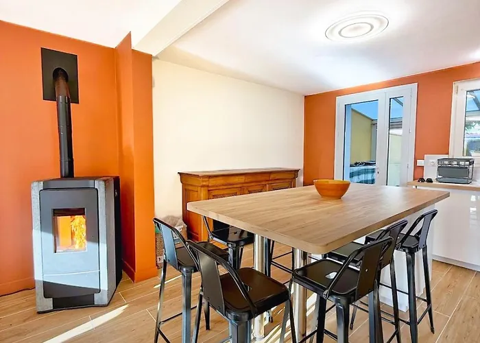 Maison Magnolia Jardin & Terrasse Proche Centre * La Rochelle (Charente-Maritime)