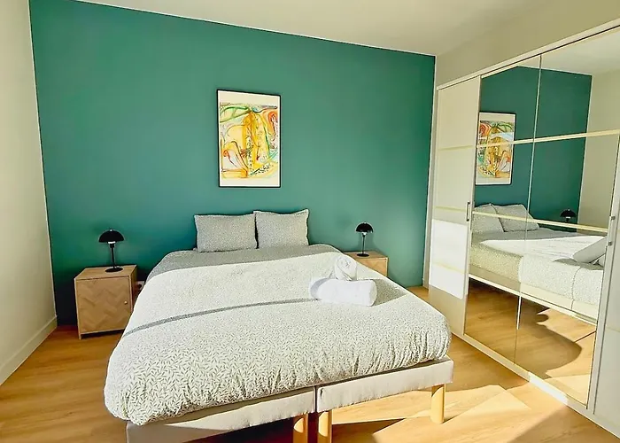 Maison Magnolia Jardin & Terrasse Proche Centre * La Rochelle (Charente-Maritime)